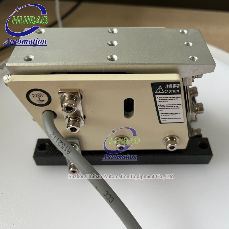 Huibao Vibrating Feeder Straight Vibration GS-120 220V 15W Electromagnetic Linear Track Vibratory Feeder Track length Less than 400mm