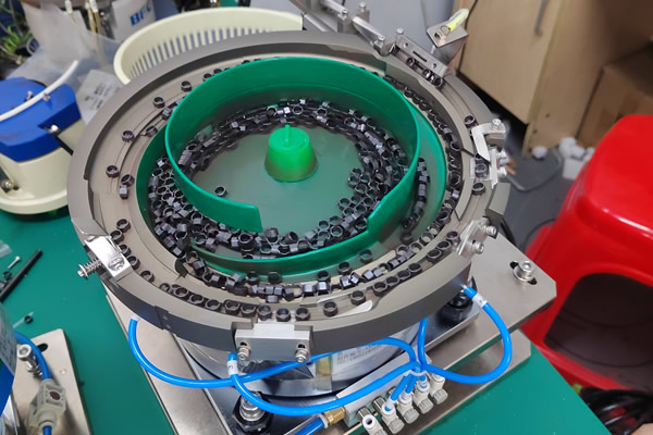 What industries and fields are vibration discs suitable for?